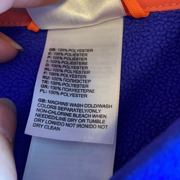 North Face hoodie XXL - Picture 7 of 9